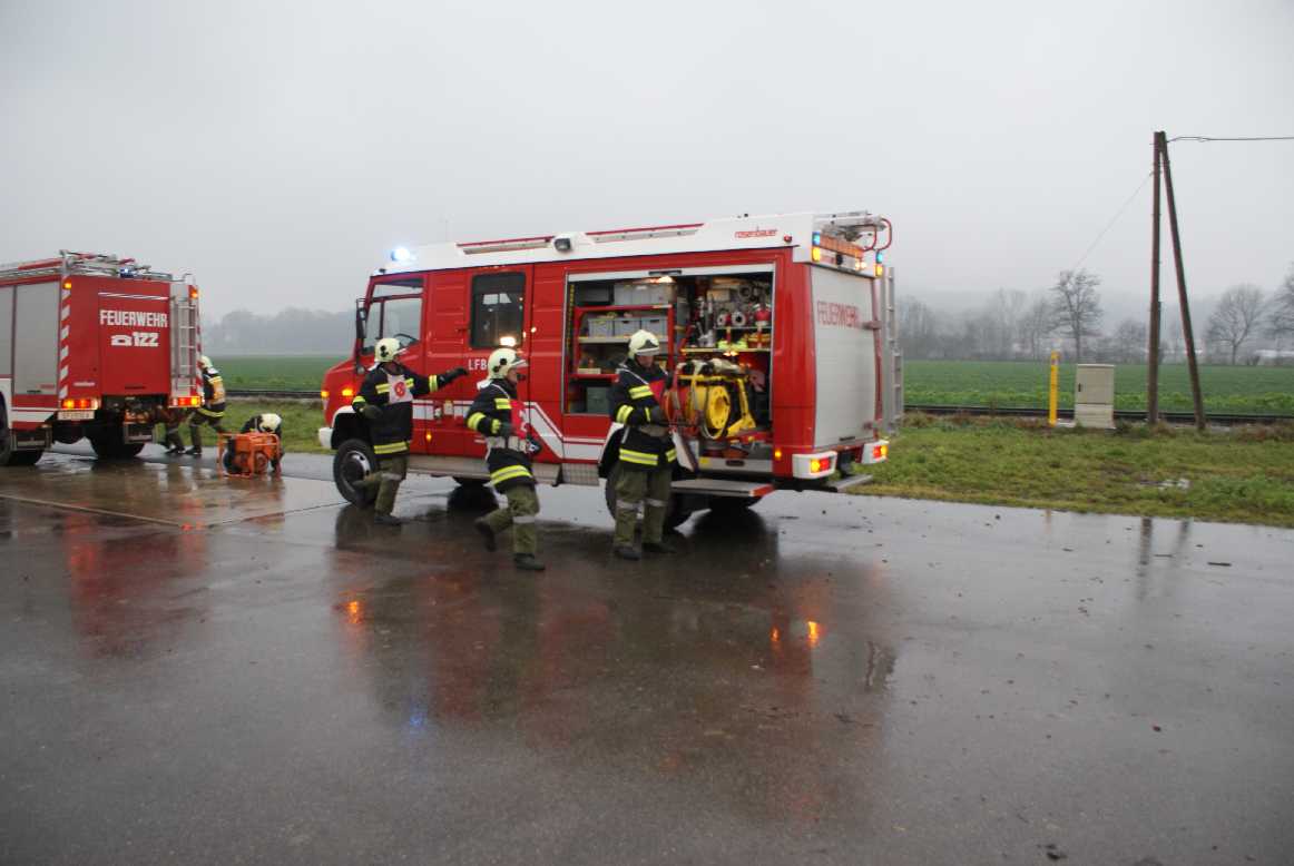 20091208 THLB Training (10).JPG